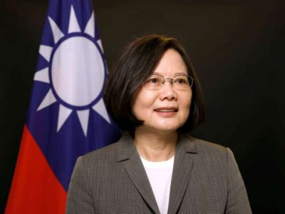 Президент Цай Инвэнь, флаг Республики Китай (Тайвань). Фото: straitstimes.com