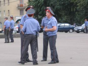 Милиционеры, фото Каспаров.Ru