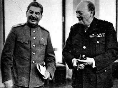 Черчилль и Сталин. Фото: resource.everyday.mn