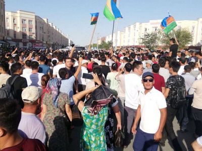 Протесты в Нукусе, 1.07.22. Фото: t.me/anatoly_nesmiyan